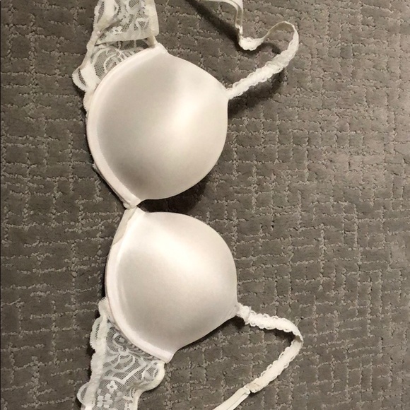 Pink Victoria’s Secret White Silky Bra - Picture 2 of 6